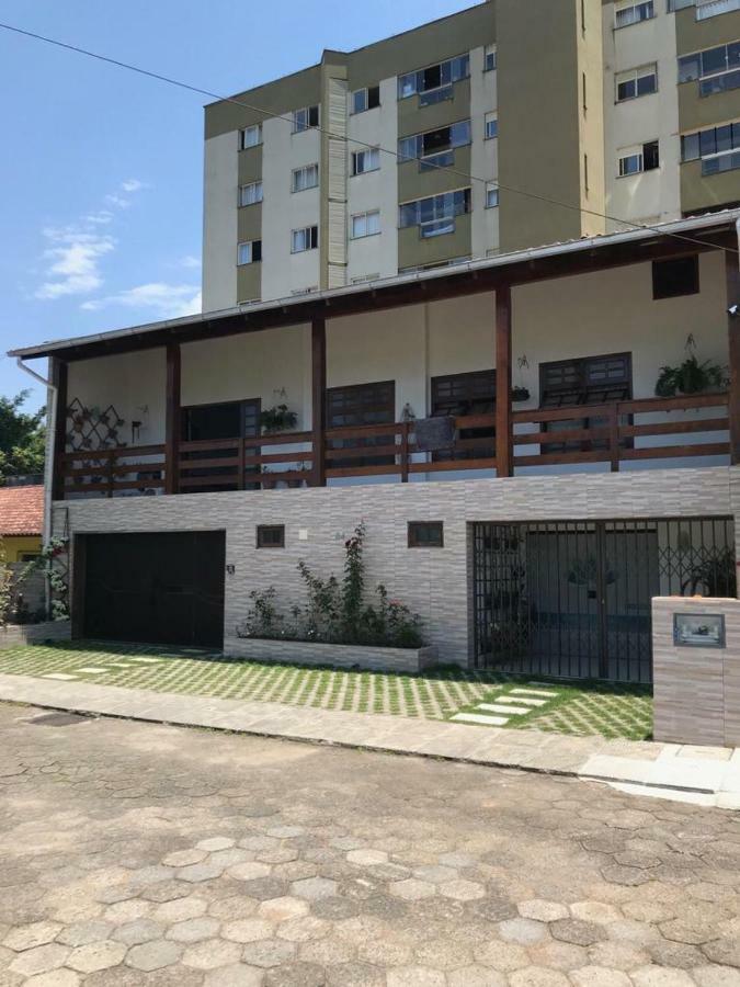 Jaraguá do Sul Pousada Central Nany מראה חיצוני תמונה
